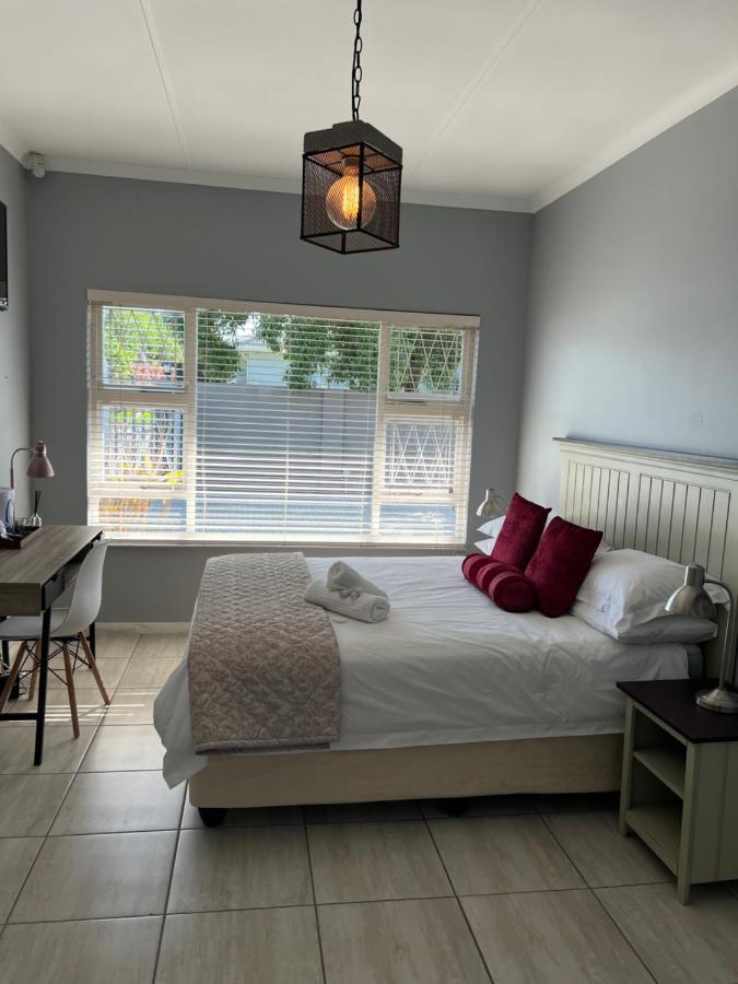 Jodwell Guesthouse East London Extérieur photo