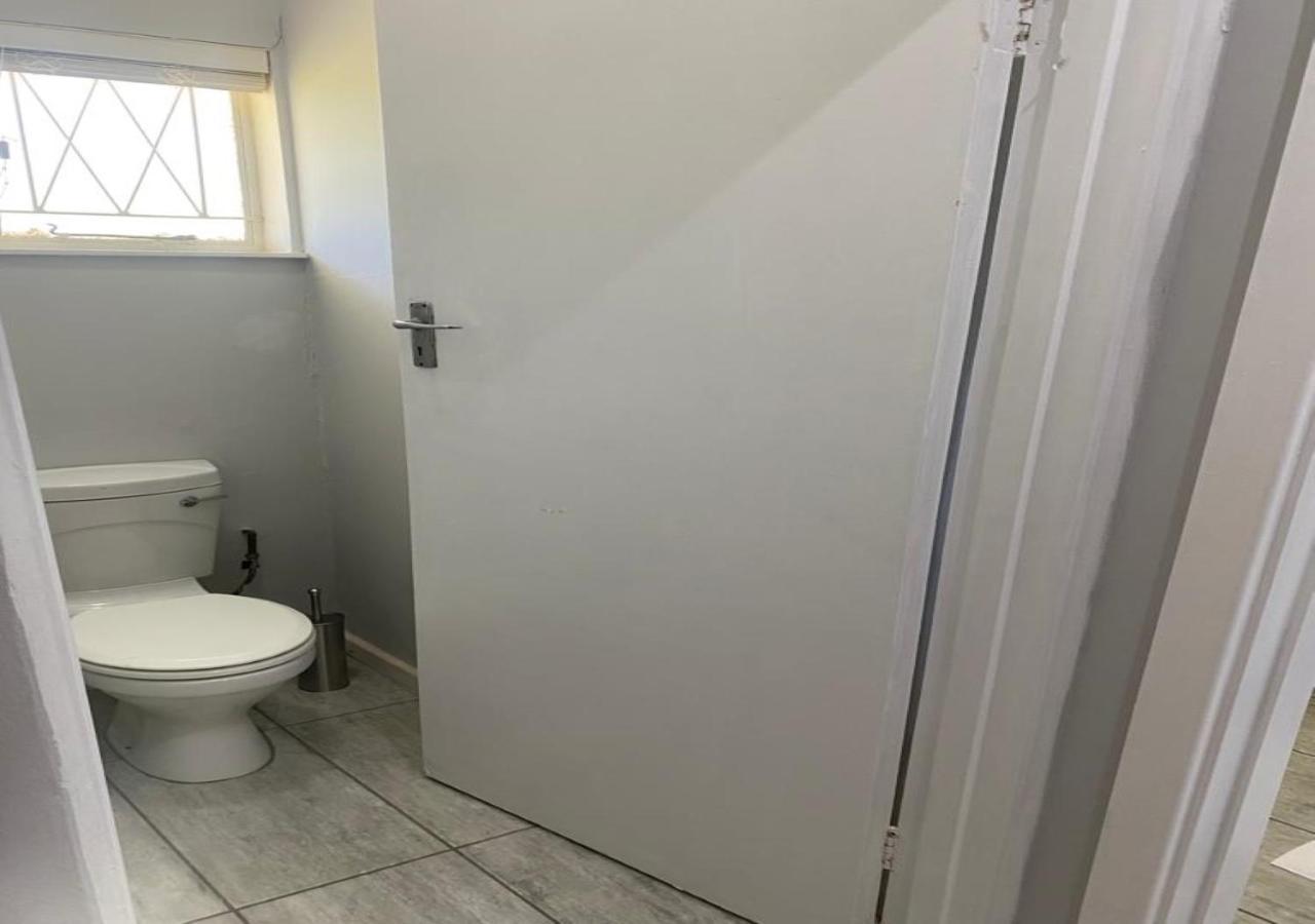 Jodwell Guesthouse East London Extérieur photo