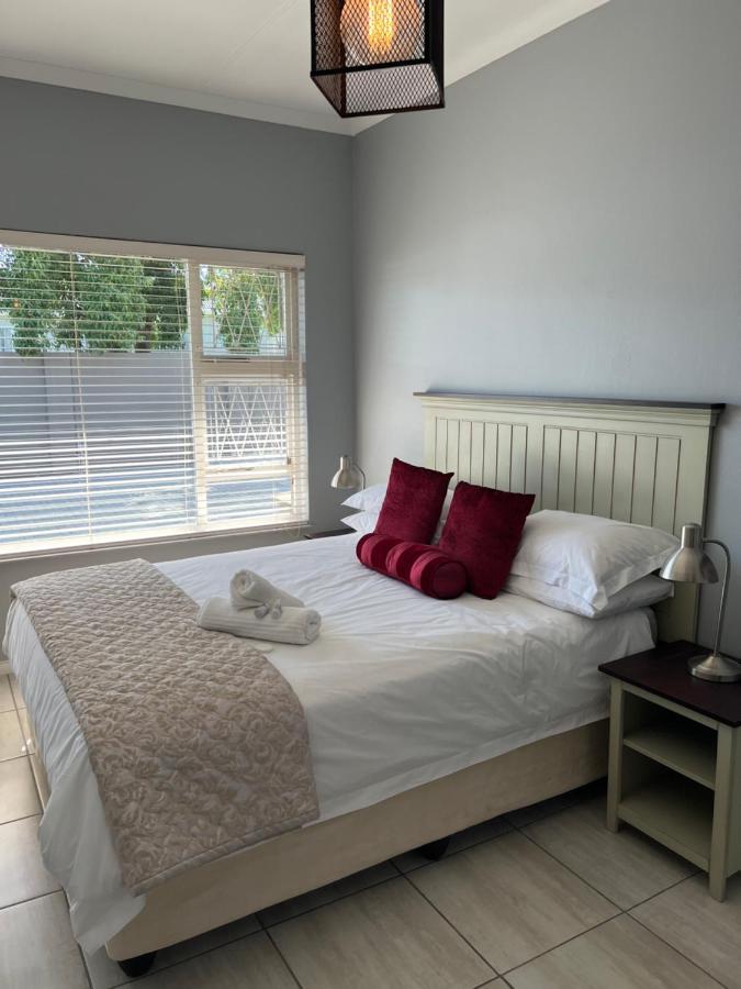 Jodwell Guesthouse East London Extérieur photo