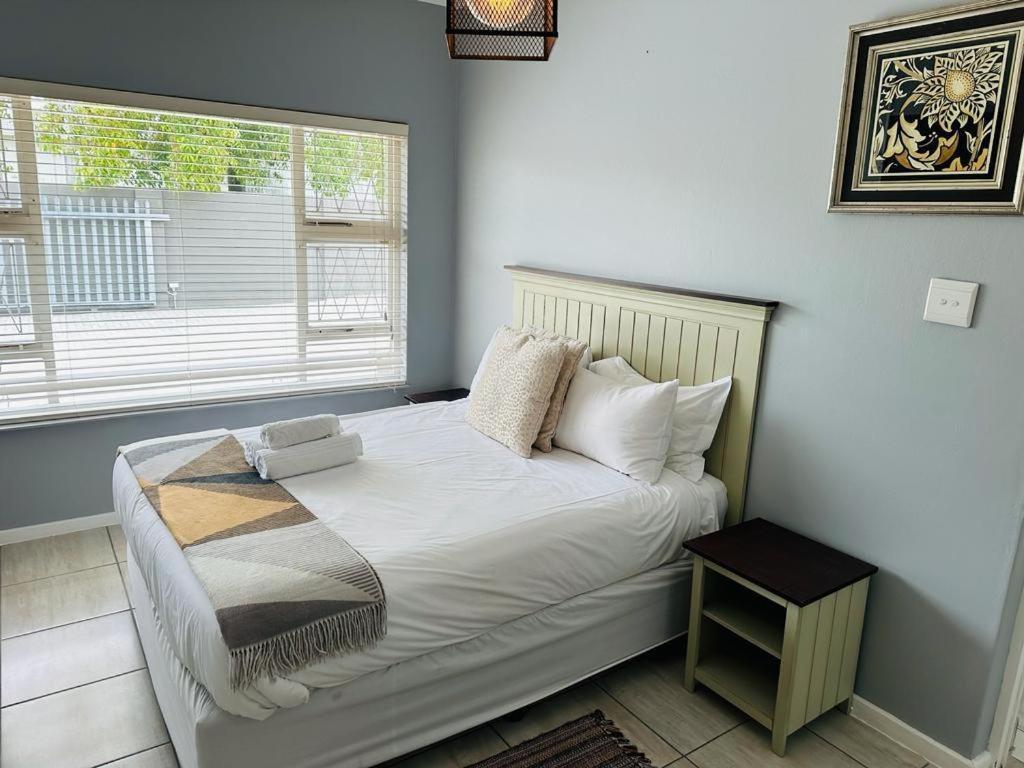 Jodwell Guesthouse East London Extérieur photo